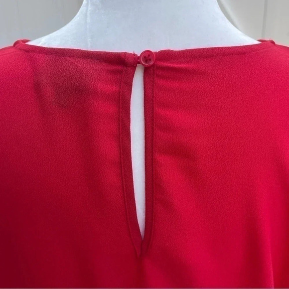 Who What Wear red tunic top with bell sleeves. Size Medium. - Picture 5 of 9